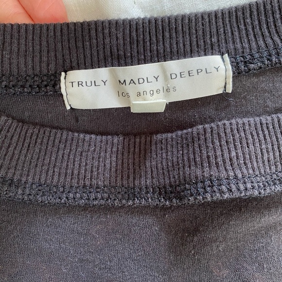 Urban outfitters Tee - Picture 3 of 4